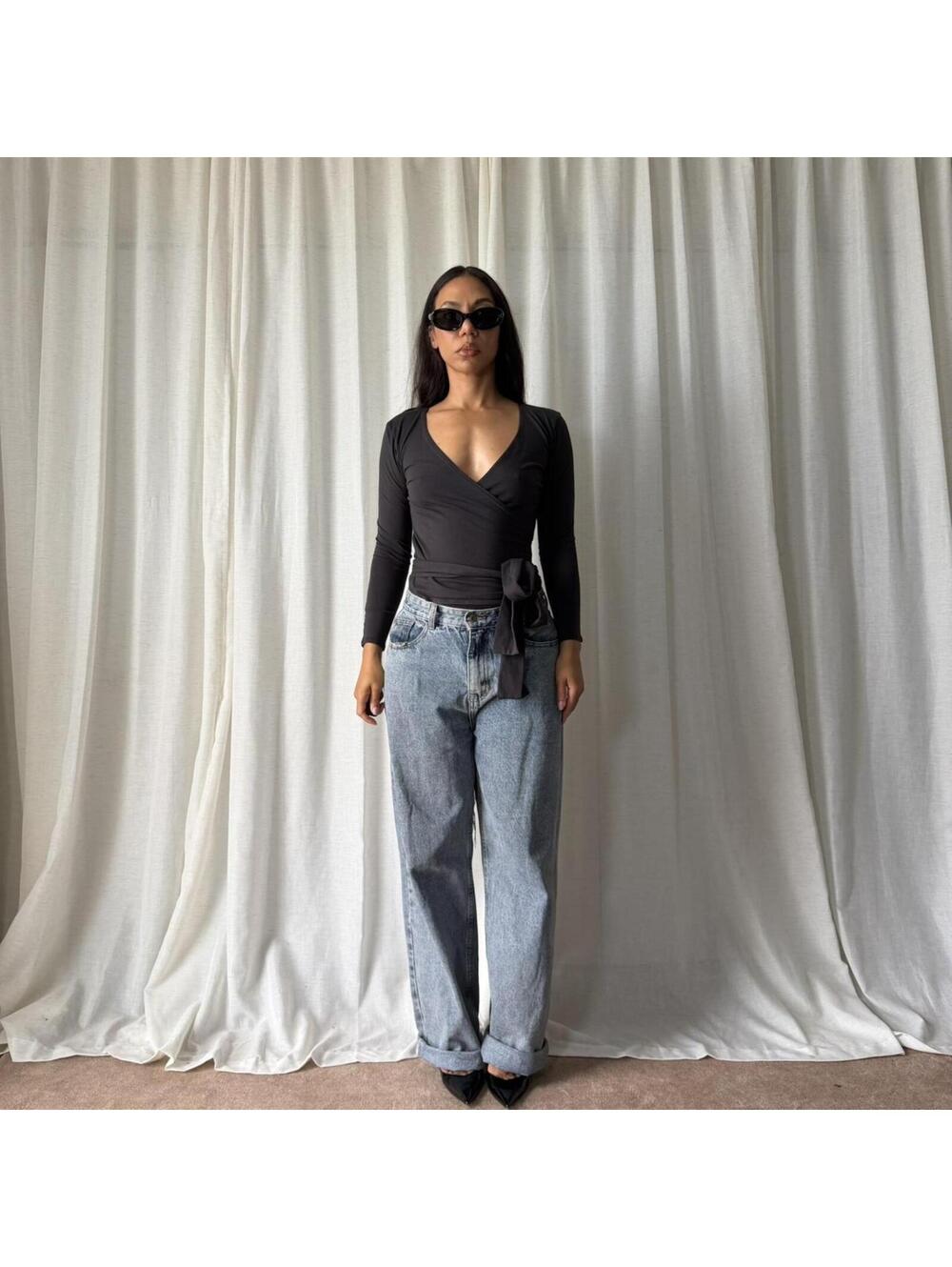 ABLE wrap top